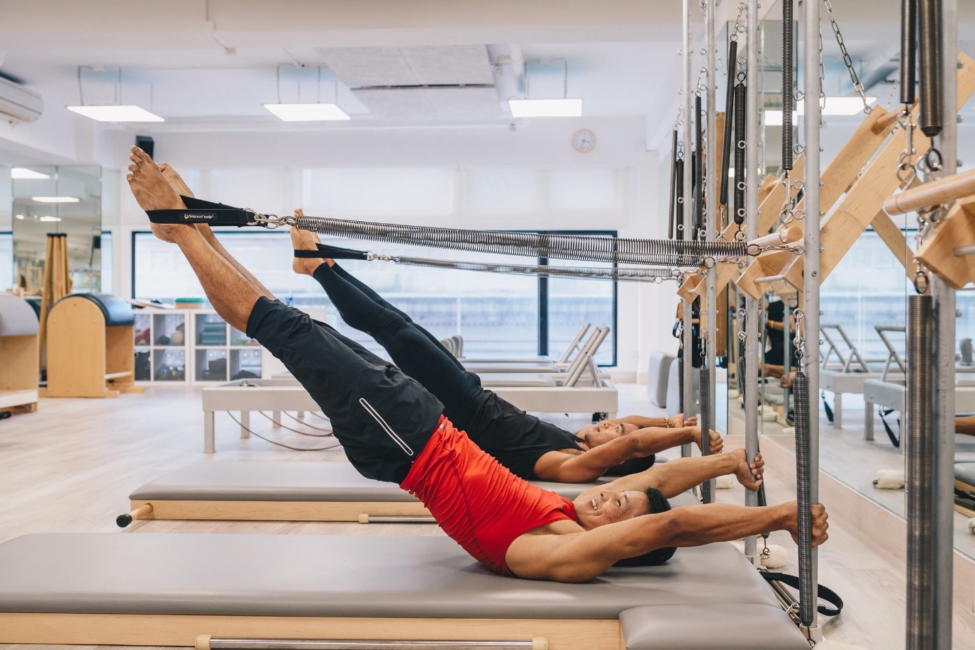 Nguzogide mmiri na-agbanwe agbanwe